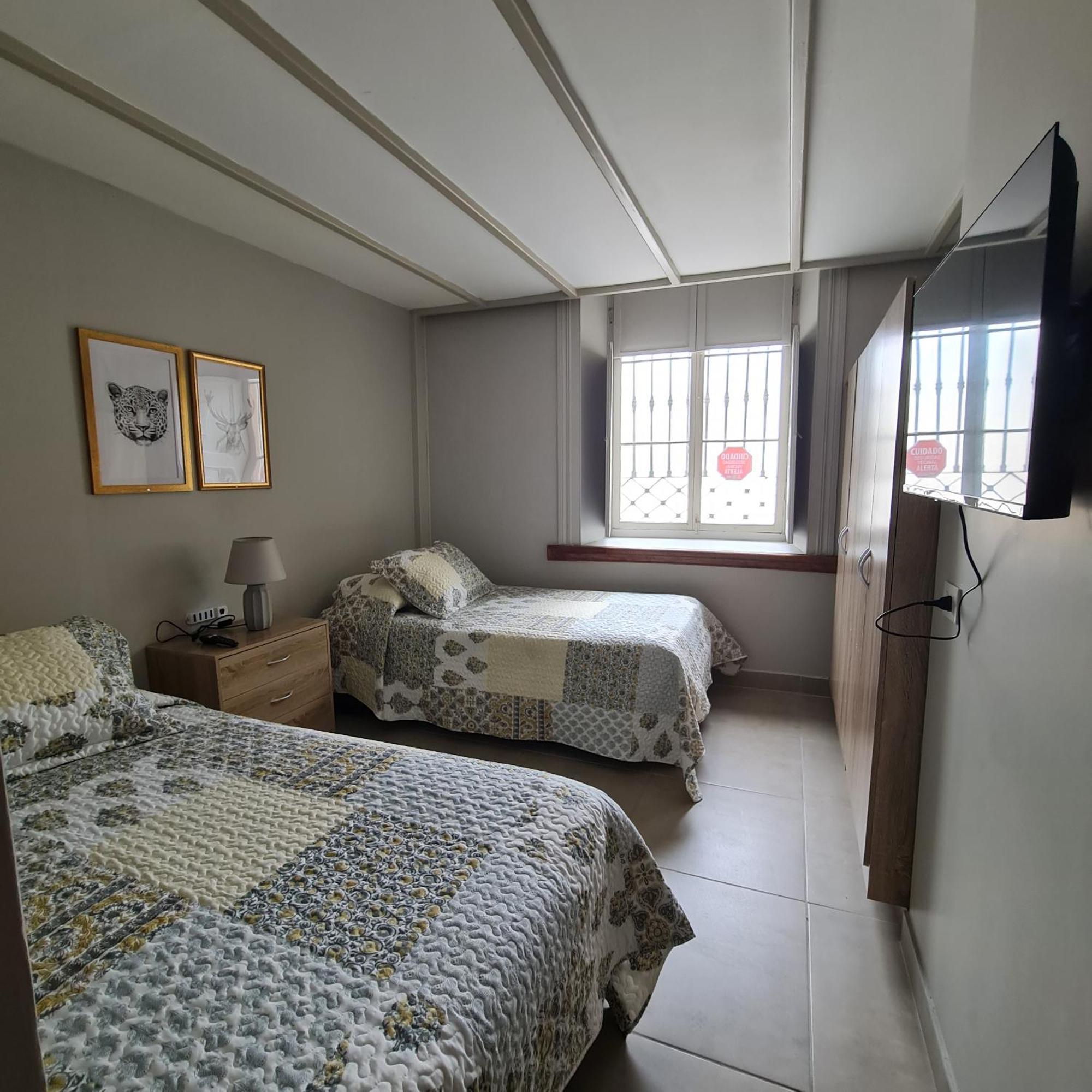 Hostal Paso Por ラ・セレナ エクステリア 写真